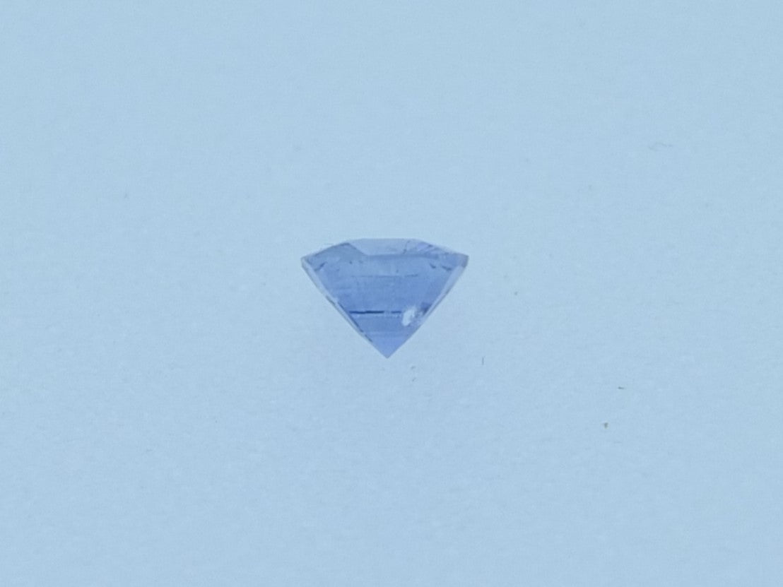 0.69 ct Natural Ceylon Blue Sapphire