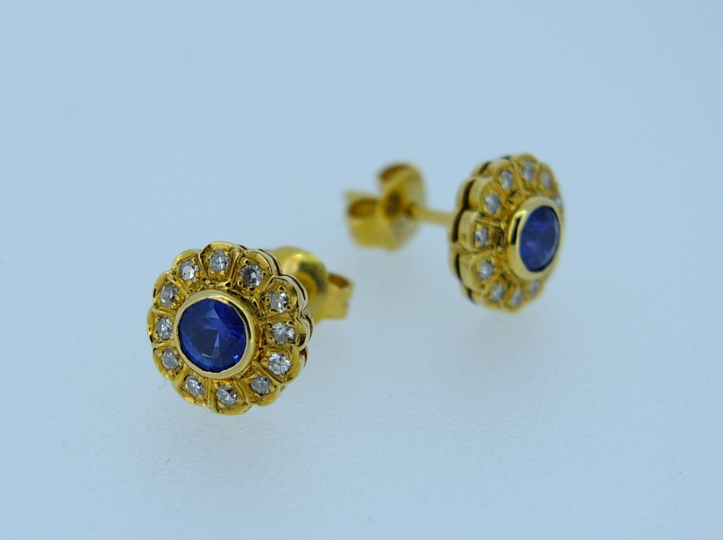 Ceylon Sapphire & Diamond 18 CT Gold  Earrings