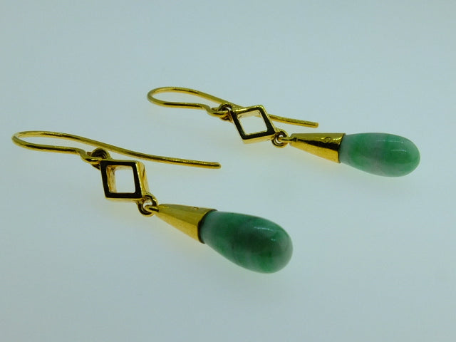 Jade & 9 CT Gold Drop Earrings