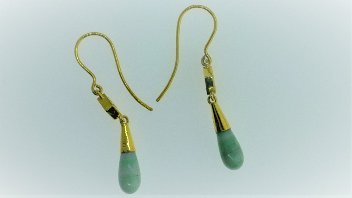 Jade & 9 CT Gold Drop Earrings