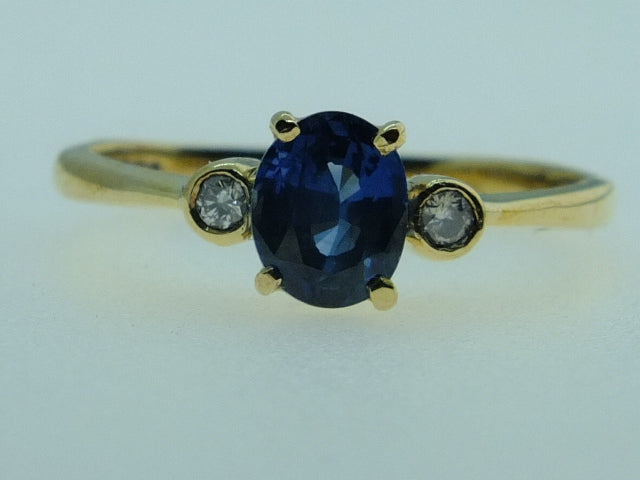 1.02 CT Ceylon Blue Sapphire diamond 9 ct gold ring