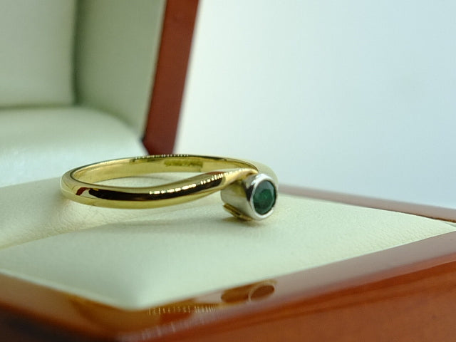 Colombian Emerald 18ct Yellow Gold and Platinum Setting Ring SOLD OUT