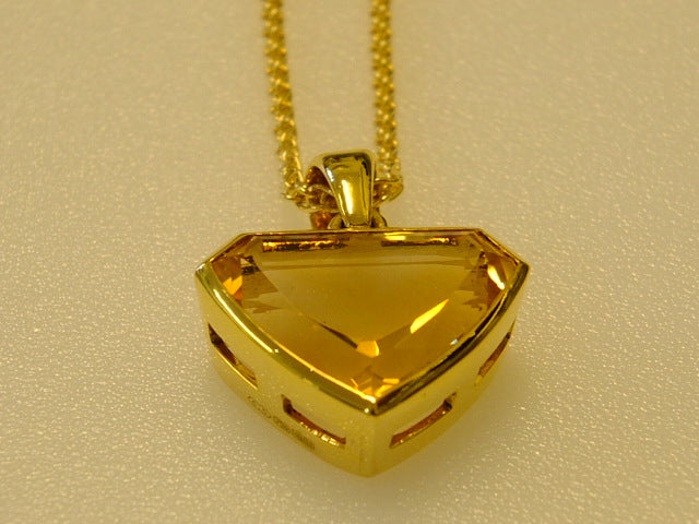 18ct Gold and Citrine Deep Tri-Cut Necklace SOLD OUT