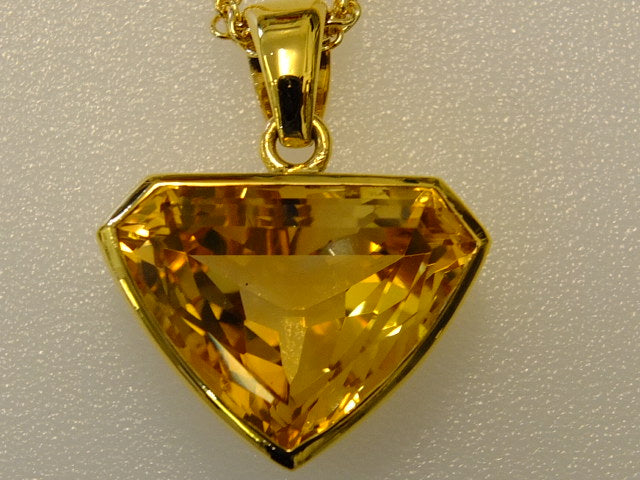 18ct Gold and Citrine Deep Tri-Cut Necklace SOLD OUT