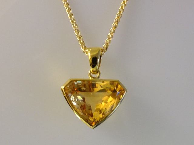 Citrine Necklace 18 ct yellow gold SOLD OUT