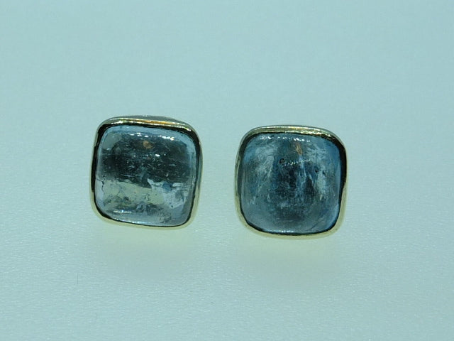 Aquamarine Cabochon and Silver Earrings